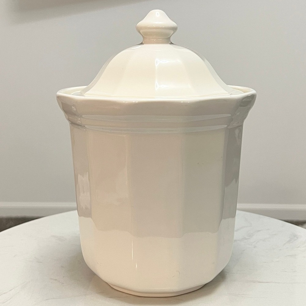 Pfaltzgraff Heritage Canister 9" Lrg Ivory Farmhouse Cottagecore French Country